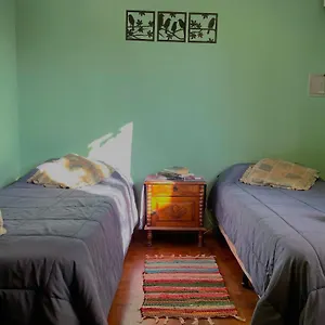 Amplio Departamento, La Mejor Ubicación En Apartamento